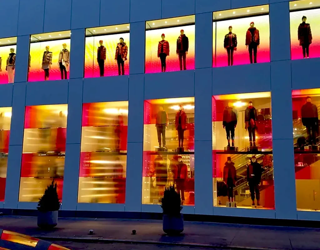 UNIQLO Heattech NYC Flagship Window Film Activation